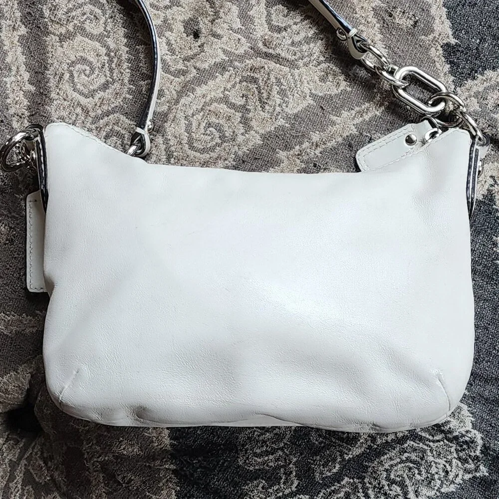 ✅️ Coach Elegant White Leather  Shoulder Bag *Very Rare - Picture 7 of 15